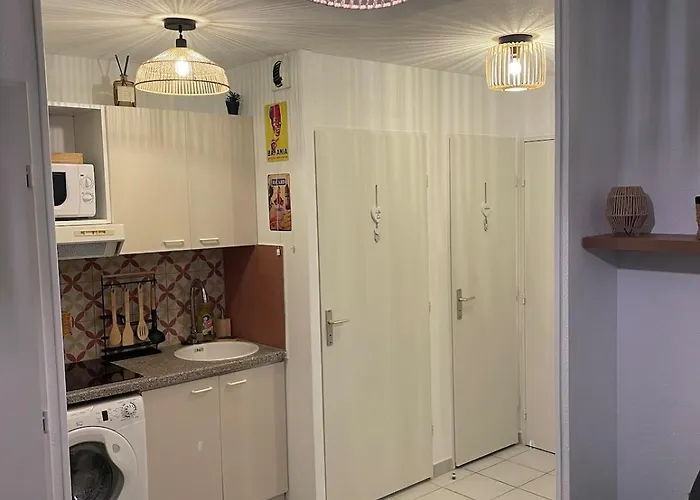 Vue * ル・グロー・デュ・ロワ