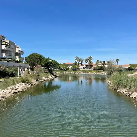 Les Rives Du Port Camargue Apartamento